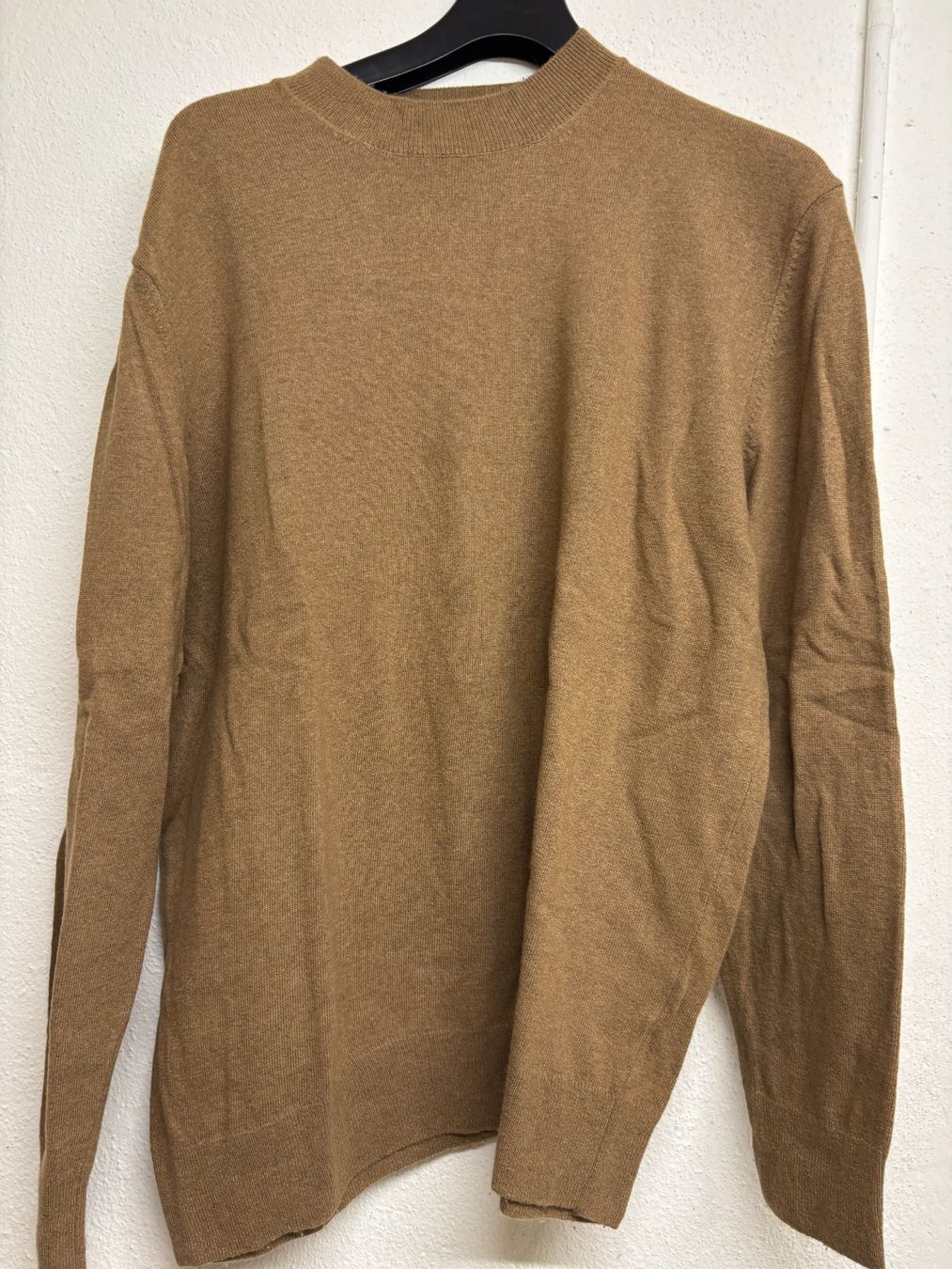 Zara Pullover & Sweatshirts: ZARA Pullover, Grösse XL(H) – Gebraucht aus Wallisellen von ASZT 1