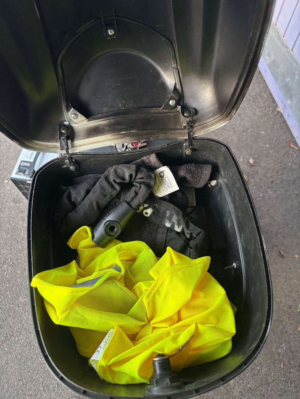Vespino Scooters: Vespino City - E-Roller 25 km – Gebraucht aus Allschwil von ruben.68220 9