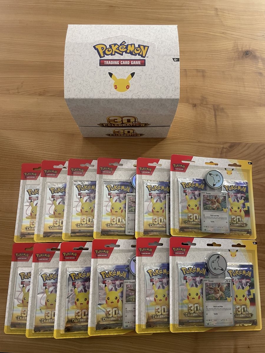 Pokémon Sammelbilder & Trading cards: 30th Celebration 2 Pack Blister Display – Neu und originalverpackt aus Gümligen von Quycks 1