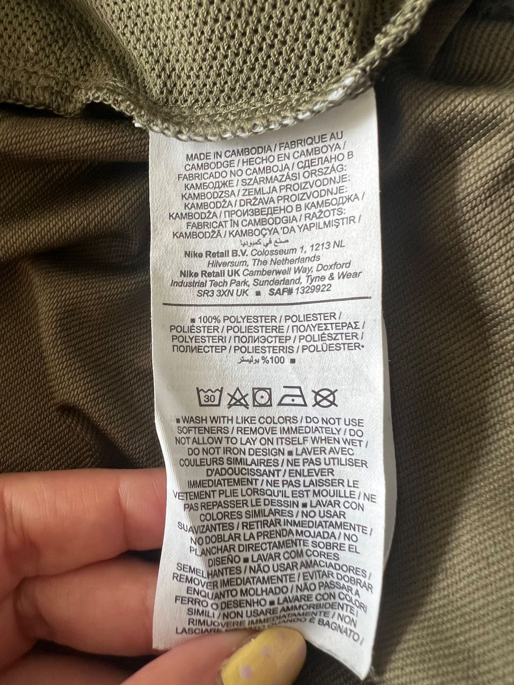 Nike Pantaloni: Nike Dri-FIT Shorts Damen – Usato da Lenzburg venduto da impulsive-buyer 4