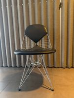 Vitra Wire Chair mit Lederbesatz