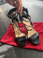 Christian Louboutin Sandalen Nieten schwarz Grösse 37.5