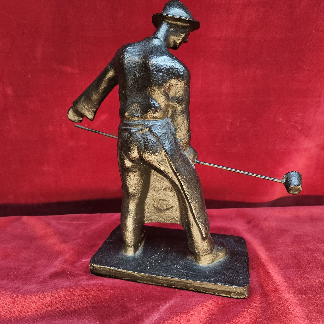 Figuren: Eisengiesser ca. 6,5 Kg , Figur aus Eisen – Gebraucht aus Bözberg von L-G 8