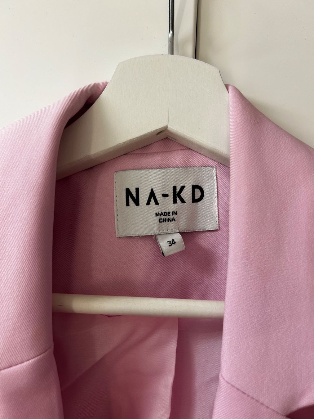 Completi & Tailleur: NA-KD Blazer Gr. 34 – Nuovo (secondo la descrizione) da Sempach venduto da adnil12 1