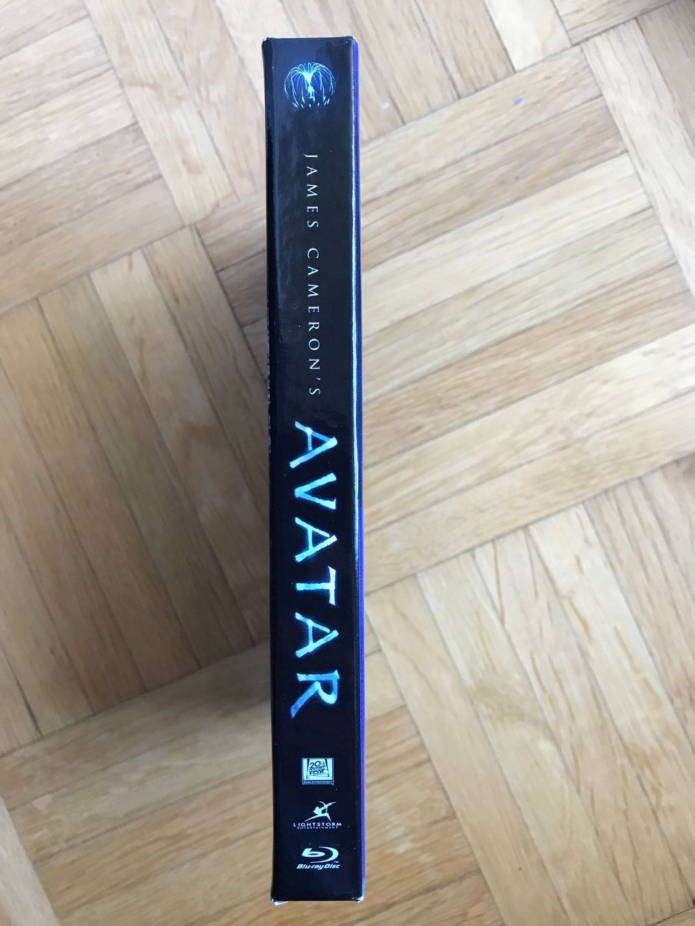 Tutti i DVDs: Avatar - Extended Collector's Edition - Blu-ray – Nuovo (secondo la descrizione) da Zürich venduto da Malcom 4