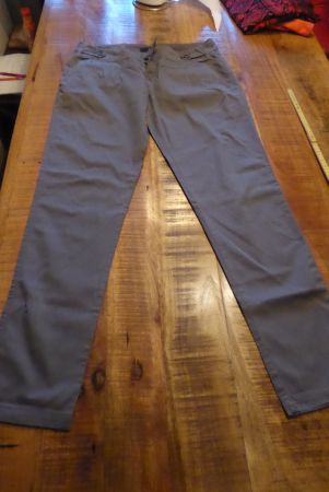 sehr schöne Sommerhose Gr 40 TALLYWEIJKL