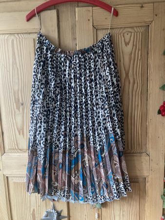 Plissee Jupe Gr.22 (Kurzgrösse) NEU
