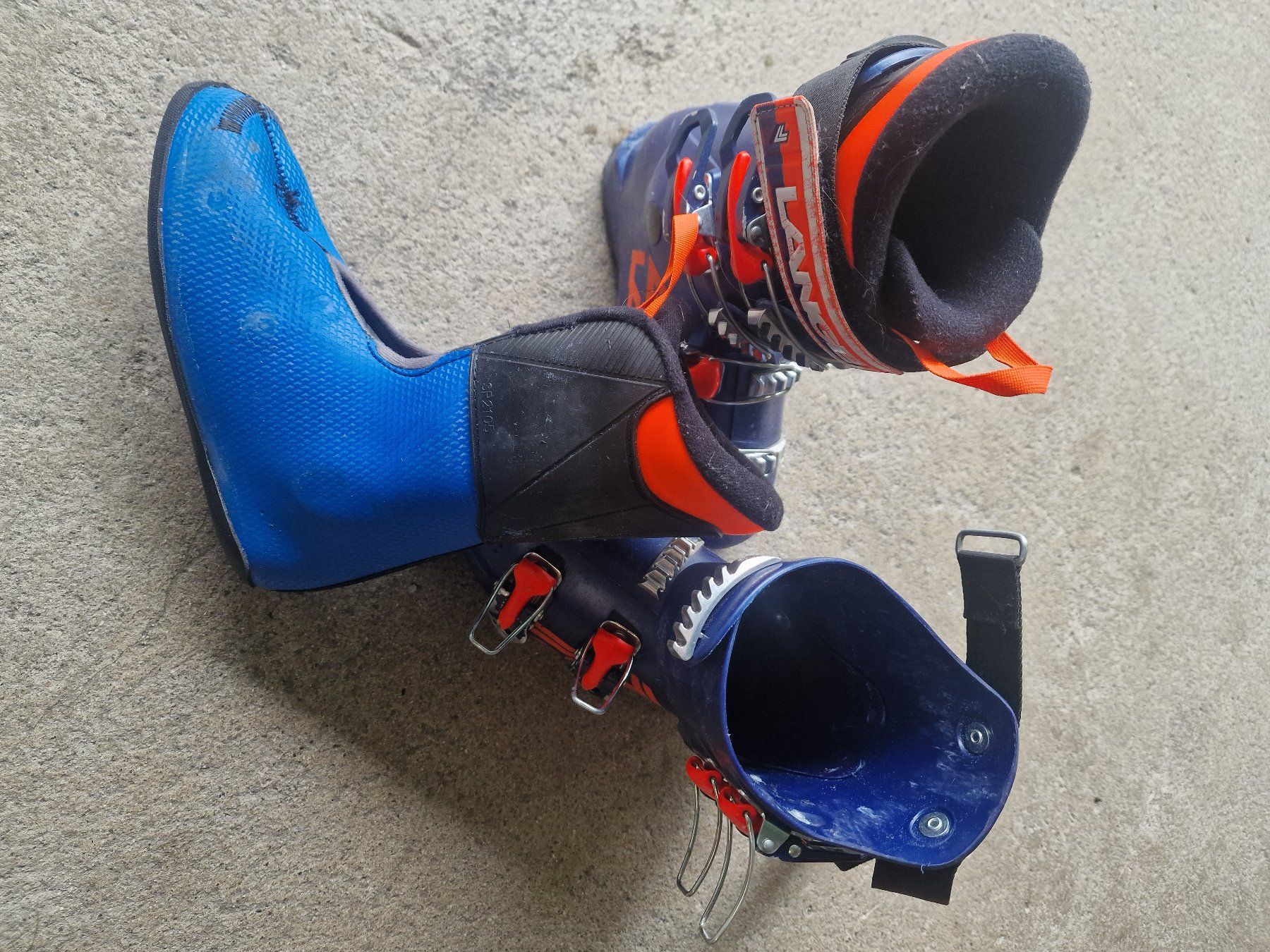 Lange Scarpe per ragazzi: Lange RSJ 50 Kinder-Skischuhe – Usato da Appenzell venduto da BreGol 4