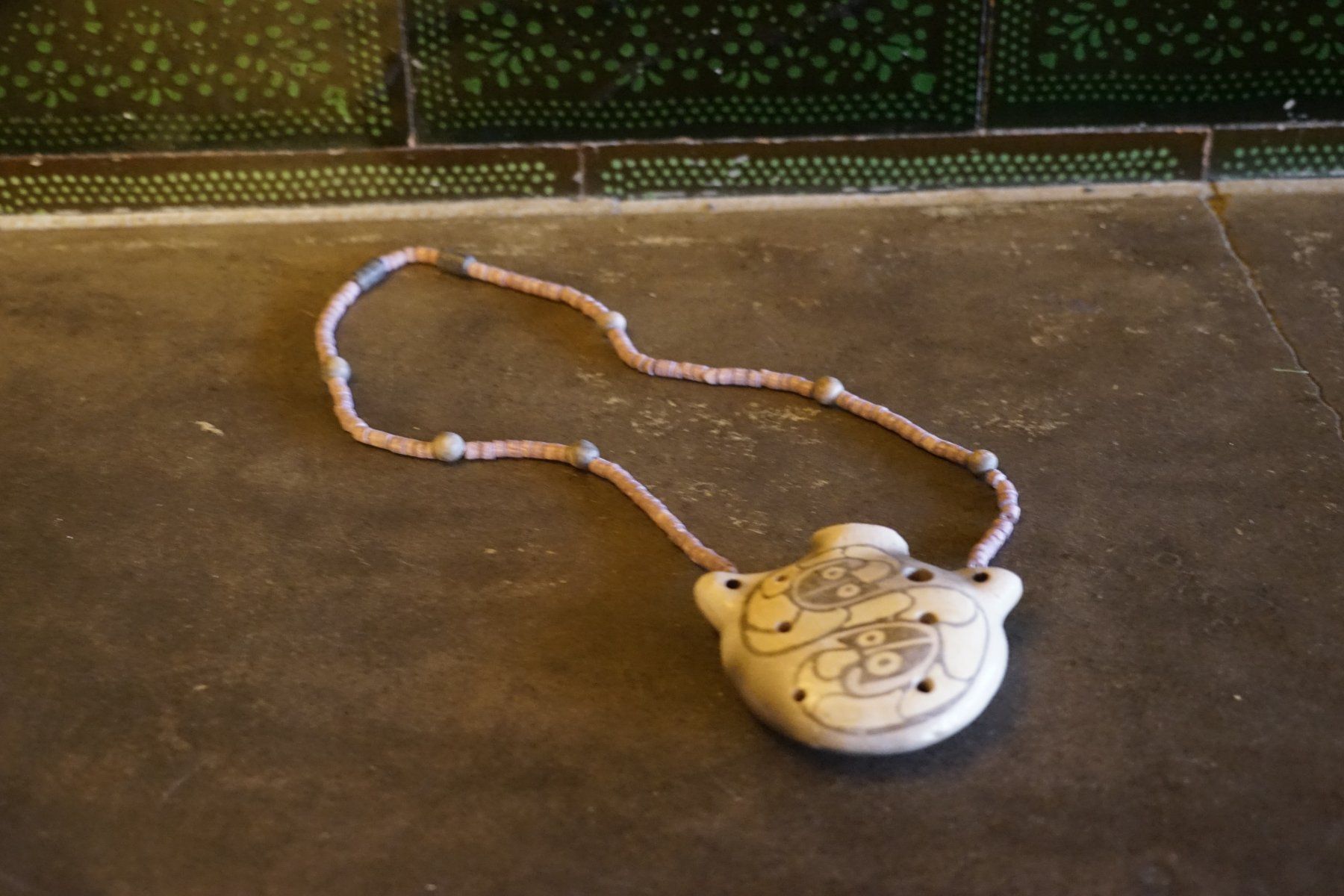 Strumenti musicali: Ocarina mit Schlangenmotiv gross – Usato da Hinwil venduto da Schaempi1 1