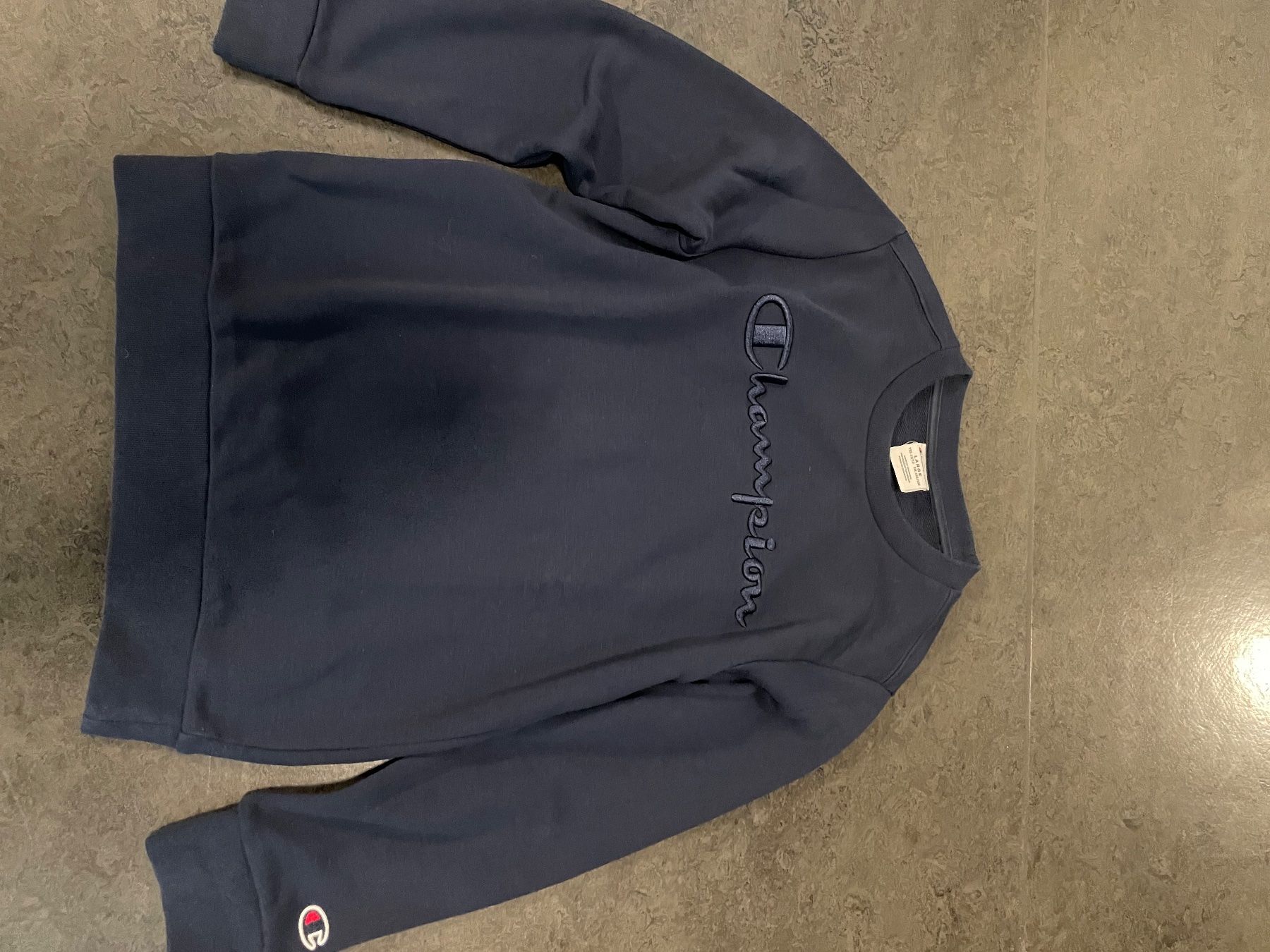 Champion Maglioni & Felpe: Champion Pullover – Usato da Zürich venduto da Ivona3