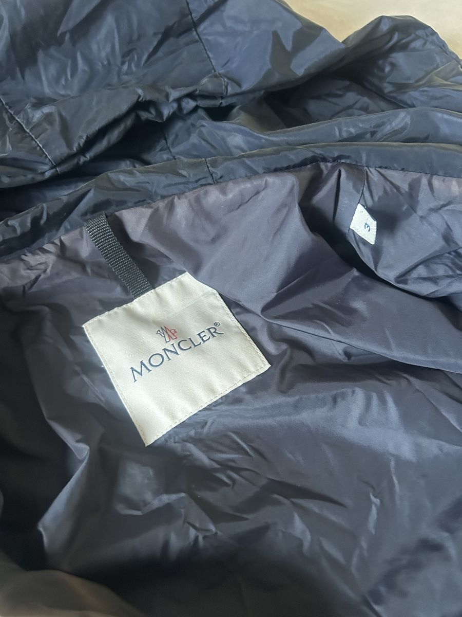 Moncler Giacche: Moncler Jacke – Nuovo (secondo la descrizione) da Itingen venduto da murmelis003 1