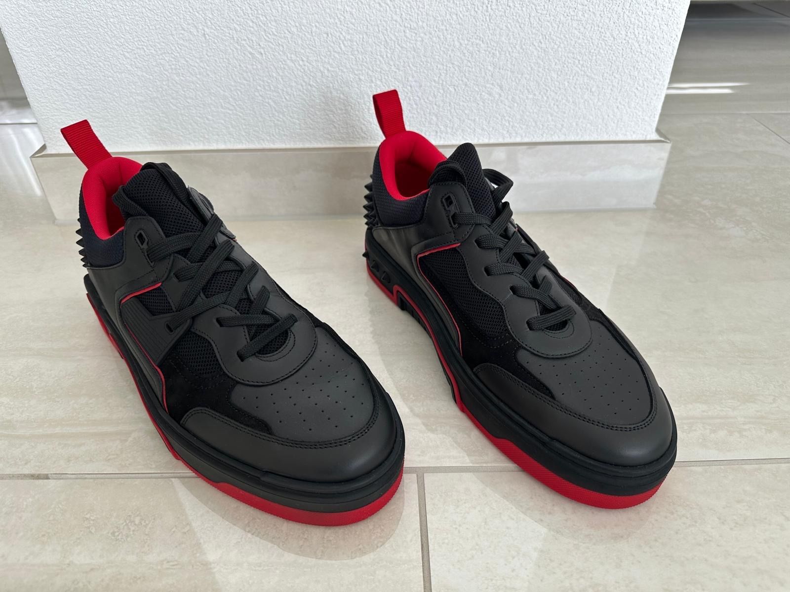 Herrenschuhe: Louboutin Sneakers – Neu (gemäss Beschreibung) aus Uetikon am See von MB1969