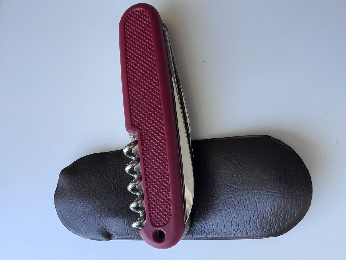Victorinox Coltelli tascabile: Victorinox Bianco 108mm limited – Nuovo (secondo la descrizione) da Oftringen venduto da btt_ddb9 4