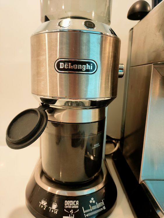 Delonghi Dedica Siebträger mit Mahlgerät Kaufen auf Ricardo