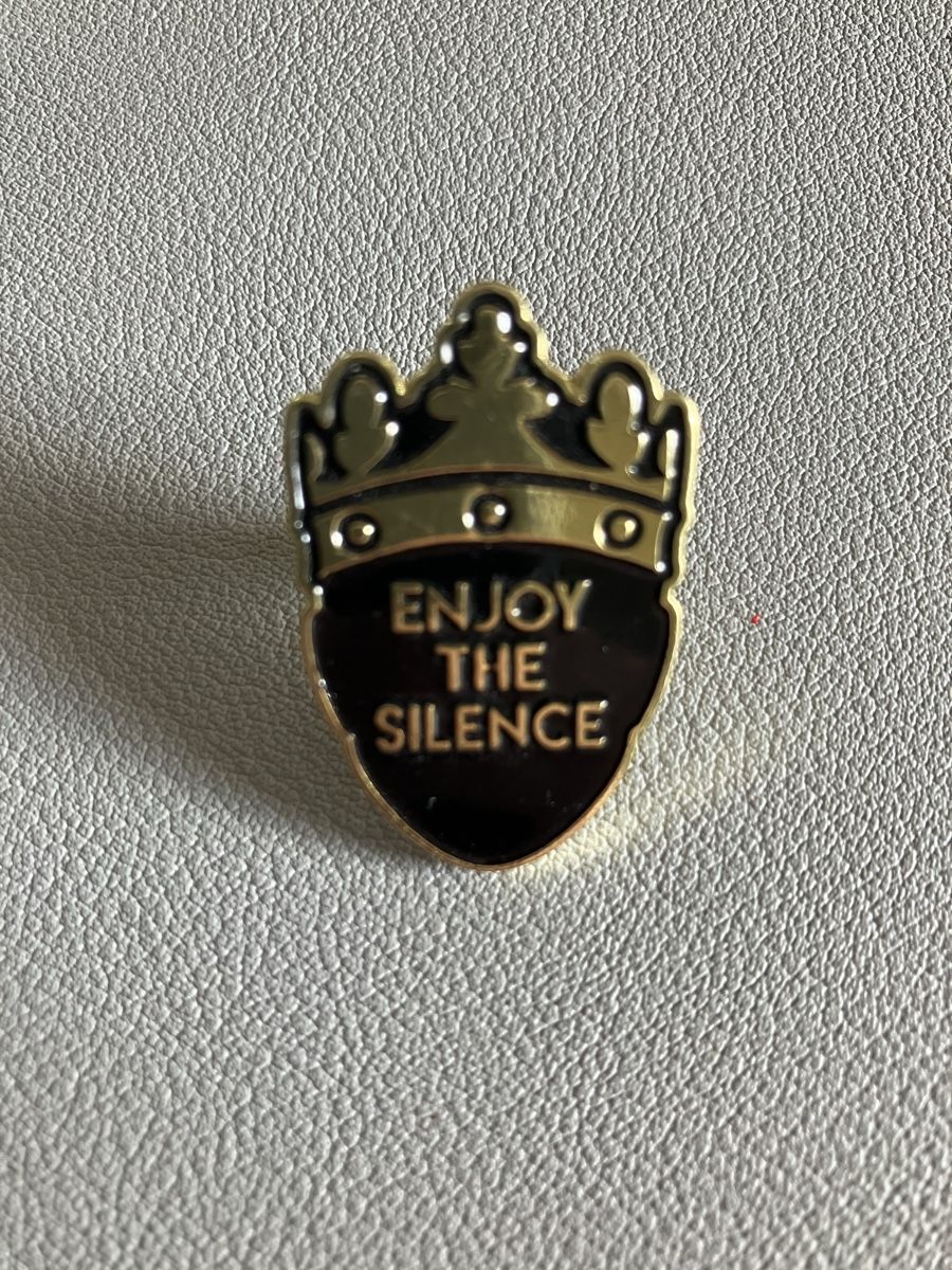 Placchette & Badge: Enjoy the Silence Pin – Usato da Frenkendorf venduto da The_Moose