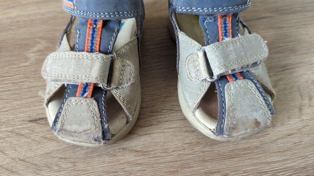 Scarpe da uomo: twisty Leder Sandale Gr. 20 – Difettoso da Mägenwil venduto da Peter_Frei 1