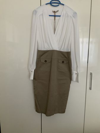 Kleid Rinascimento weiss beige Grösse S neu mit Etikett