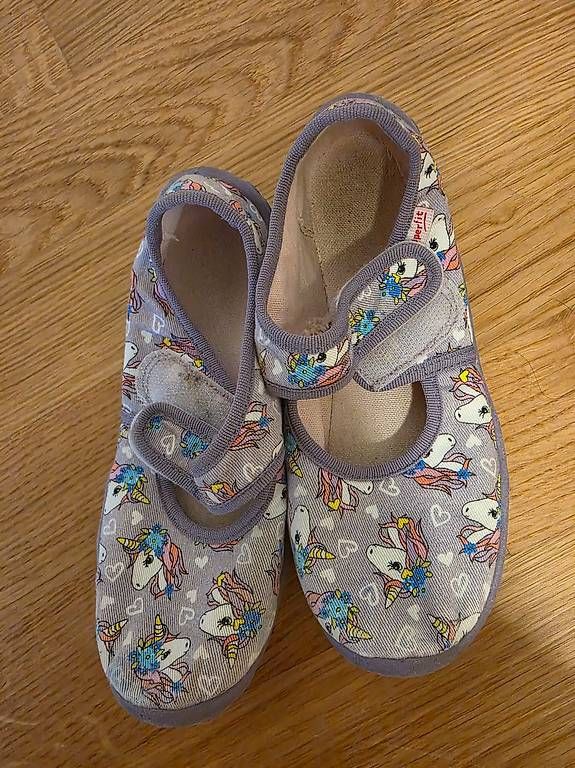 Superfit Scarpe per ragazze: Superfit Finken Gr.30 – Usato da Emmenbrücke venduto da Nil86