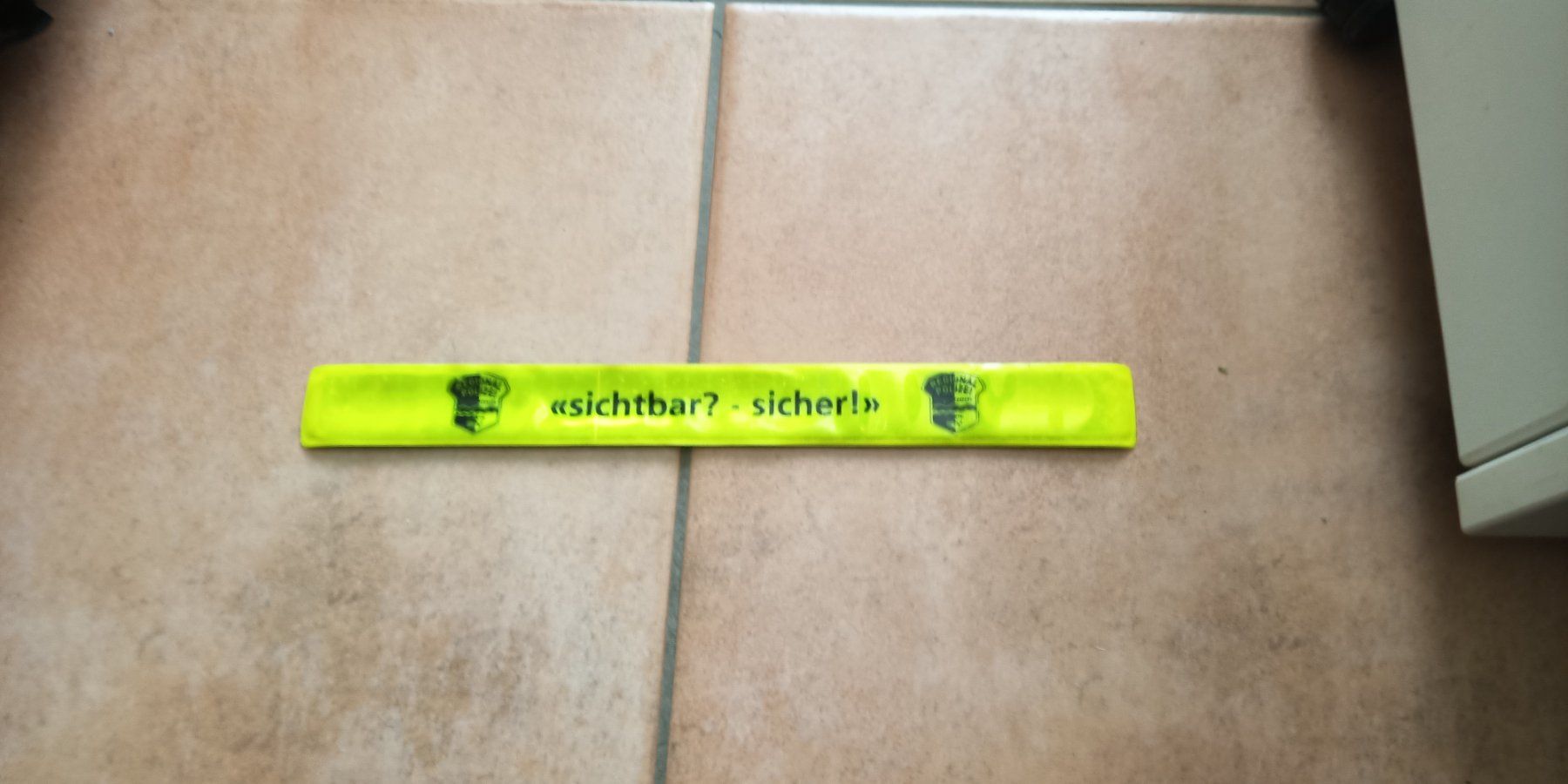 Bracciali & Braccialetti: Bracelet de police – Usato da Oberrohrdorf venduto da gdunkel 1