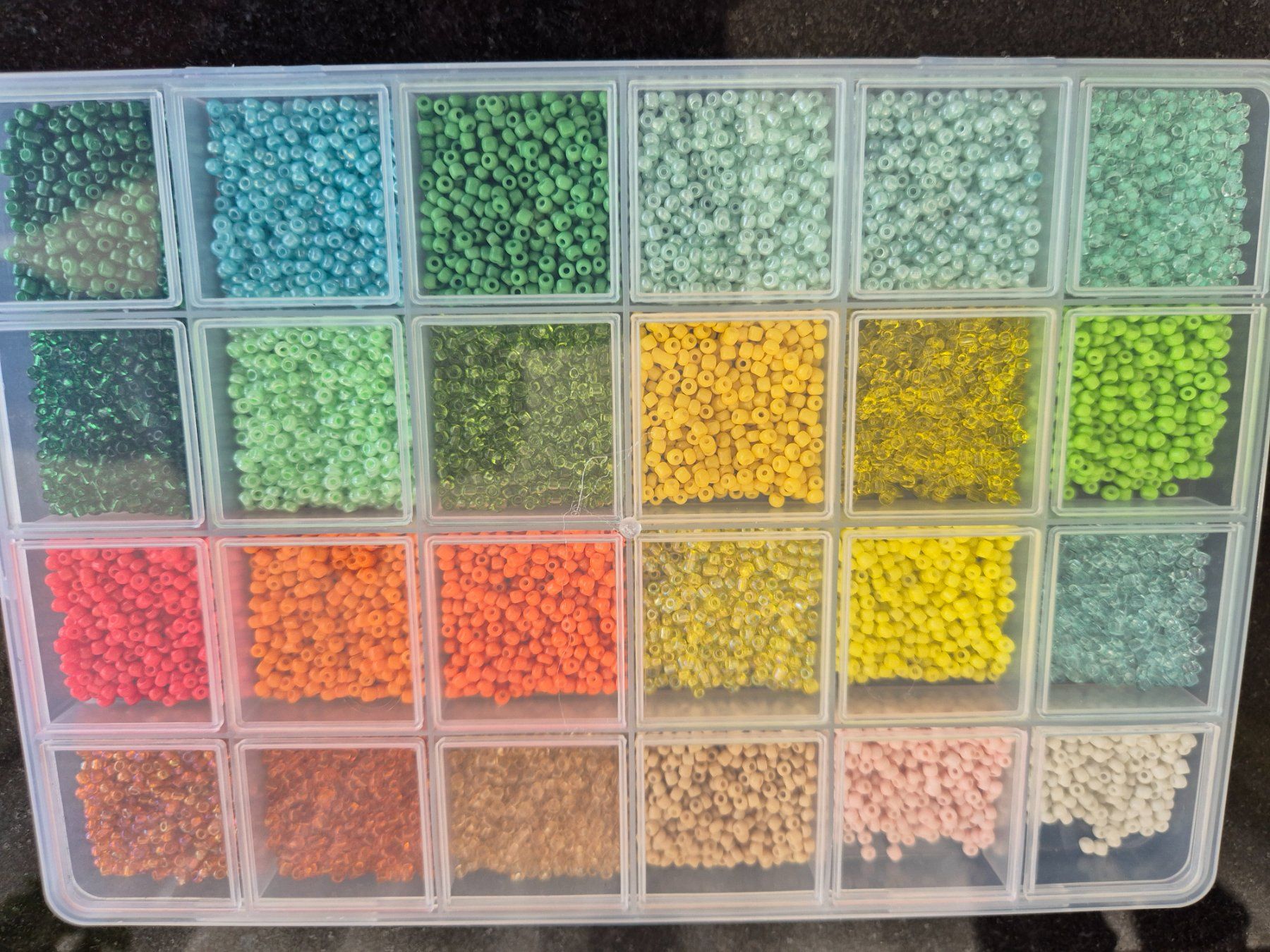 Perlen (unechte): Rocailles perlen box 2mm – Neu und originalverpackt aus Läufelfingen von Netti04 3