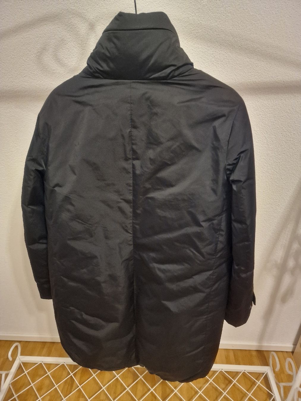 Zara Jacken: Zara down Jacke,grosse L – Gebraucht aus Jona von Bubi22 2