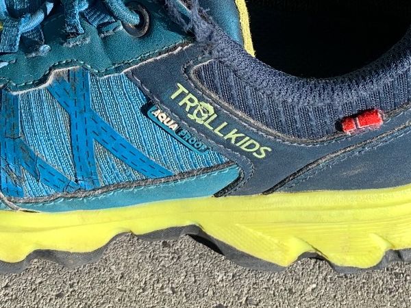 Scarpe per ragazzi: Trollkids robuste Wanderschuhe, wasserdicht, Gr. 32 – Usato da Mollis venduto da wah_p9lr 6