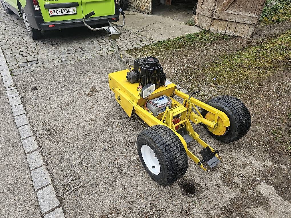 Alle Maschinen: Profi Flugzeugschlepper Heavy-Duty 3+1 Getriebe  – Gebraucht aus Weiningen TG von Briandickenmann