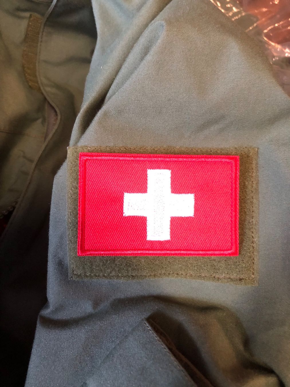 Schweizer Armee Placchette & Badge: Armee Luftwaffe Pilot Badge Pilotenjacke Patch Luftwaffe – Nuovo (secondo la descrizione) da Madiswil venduto da TEMISO
