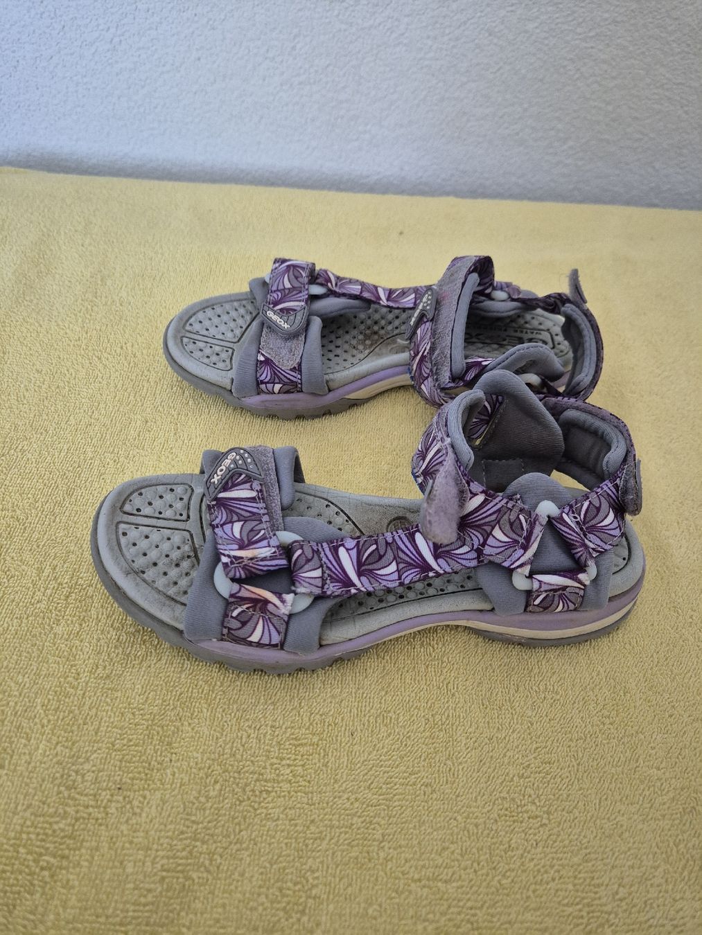 Geox Chaussures femmes: Sandale – D'occasion à Hörhausen par Nuage81 2