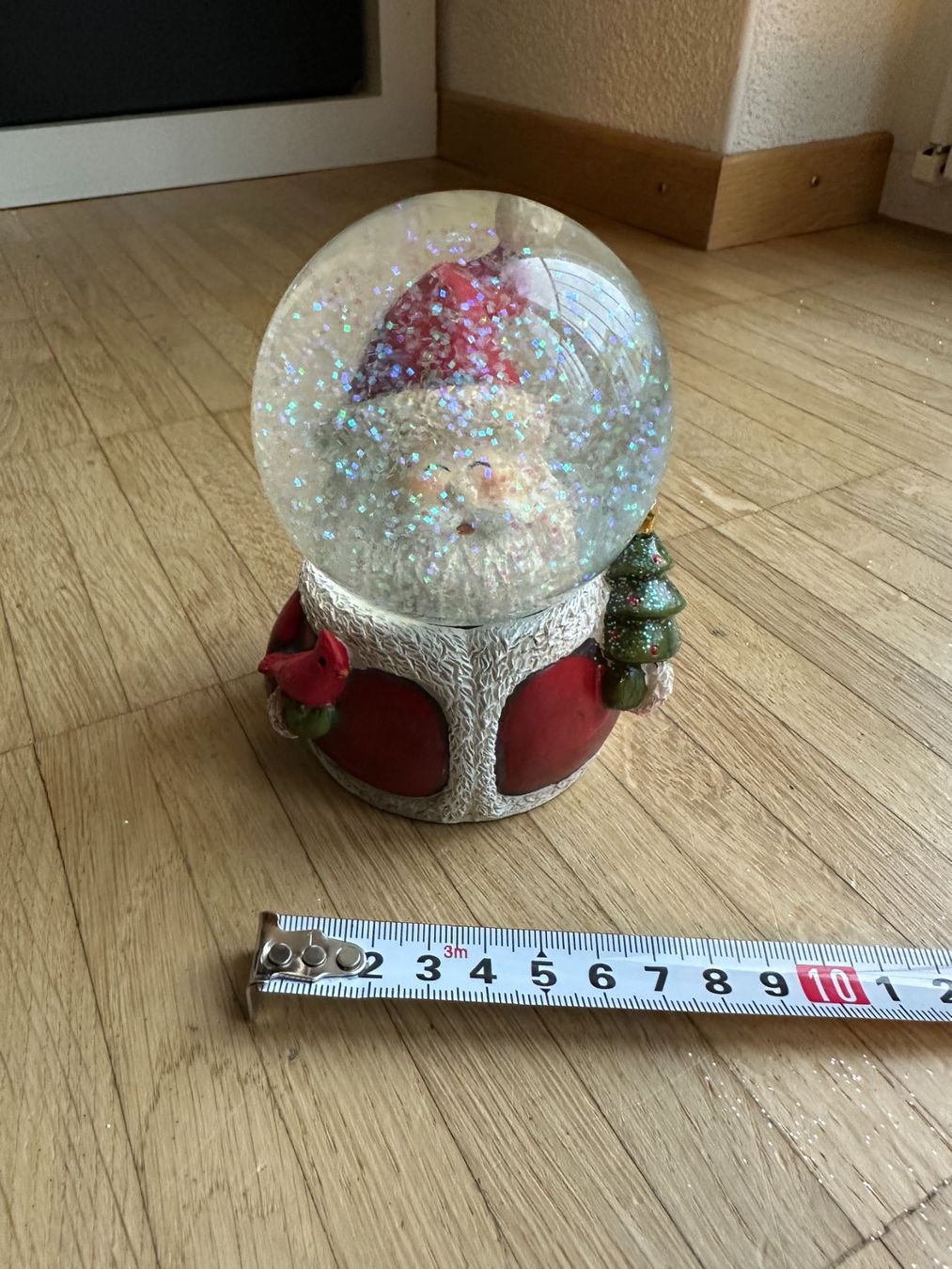 Tutte le decorazioni: Weihnachts-Schneekugel mit Nikolaus – Usato da Zug venduto da Supervamp