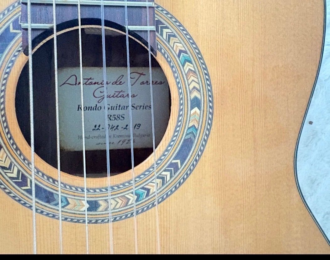 Strumenti musicali: Antonia de Torre Gitarre inkl. Zubehör (100 cm) – Usato da Liebefeld venduto da ann_2frz 2