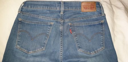 Levis jeans gr 28