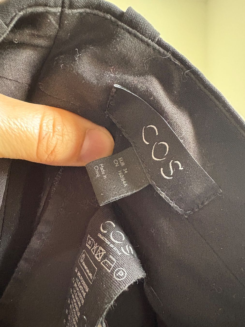 Cos Hosen: Samurai-Hosen von COS – Gebraucht aus Zürich von bbbggg 2