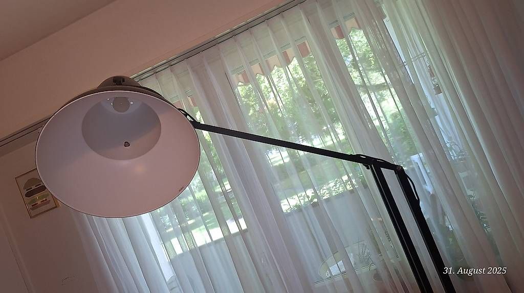 Lampade: Lampe Pixar, schwarz, 190 cm hoch  – Usato da Basel venduto da ueppig 1