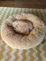 Kuscheliges Hundebett / Katzenbett - Neu