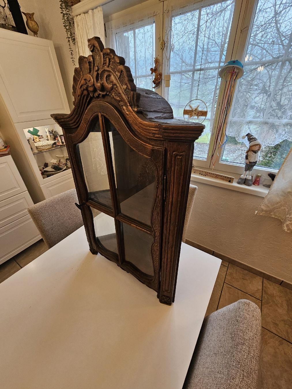 Vetrine: Antike Vitrine, Holz, rustikal, Vintage ! – Usato da Mümliswil venduto da Mizzi77 1