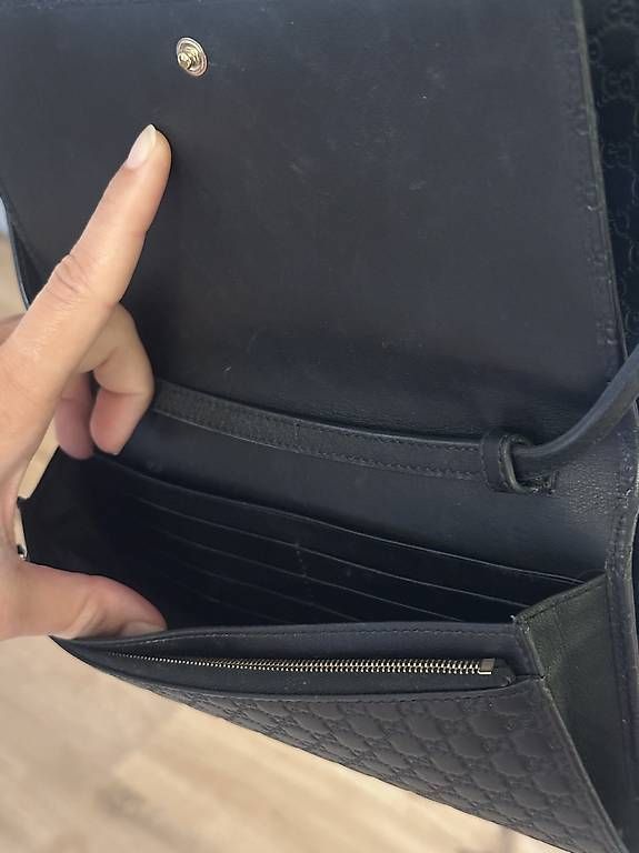 Borse da donna: Gucci Crossbodybag schwarz – Usato da St. Gallen venduto da fla_j5jj 3