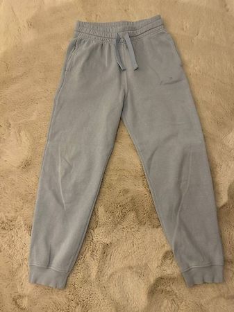 Blaue Jogginhsoe