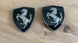 Ferrari Embleme Schwarz Kotflügel