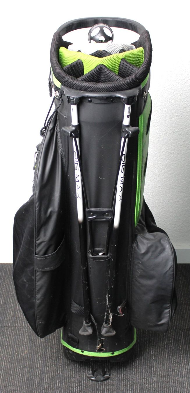 Taschen: MAX Golftasche mit Zubehör – Gebraucht aus Volketswil von brockipfannenstil 3