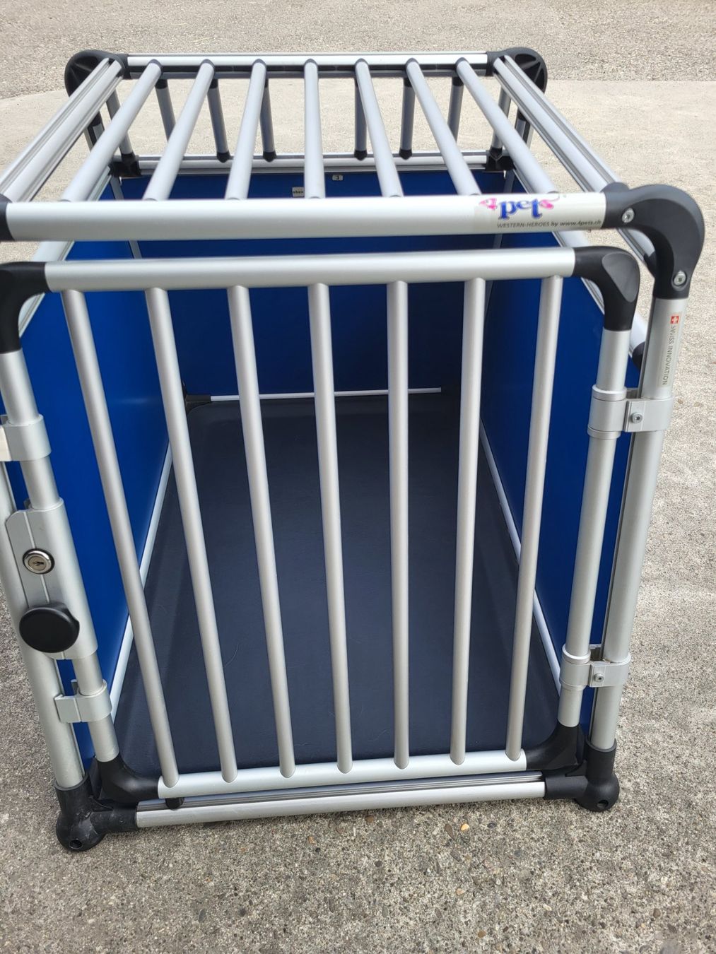 4pets Cages, transport & sécurité: Hundebox 4 pets – D'occasion à Laupersdorf par MelRo