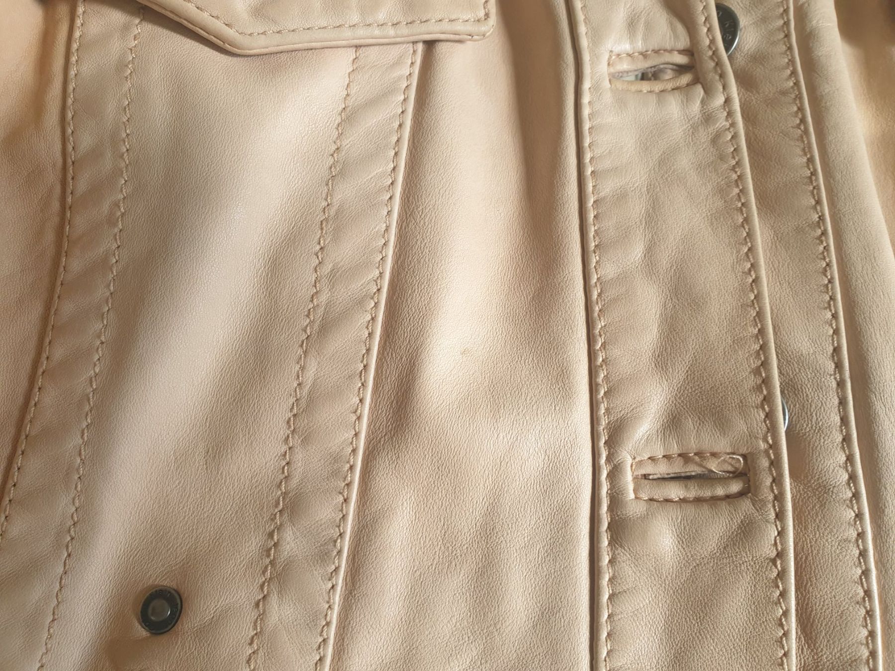 Calvin Klein Giacche: Lederjacket Calvin Klein, vintage, small – Usato da Zürich venduto da yoarg 6