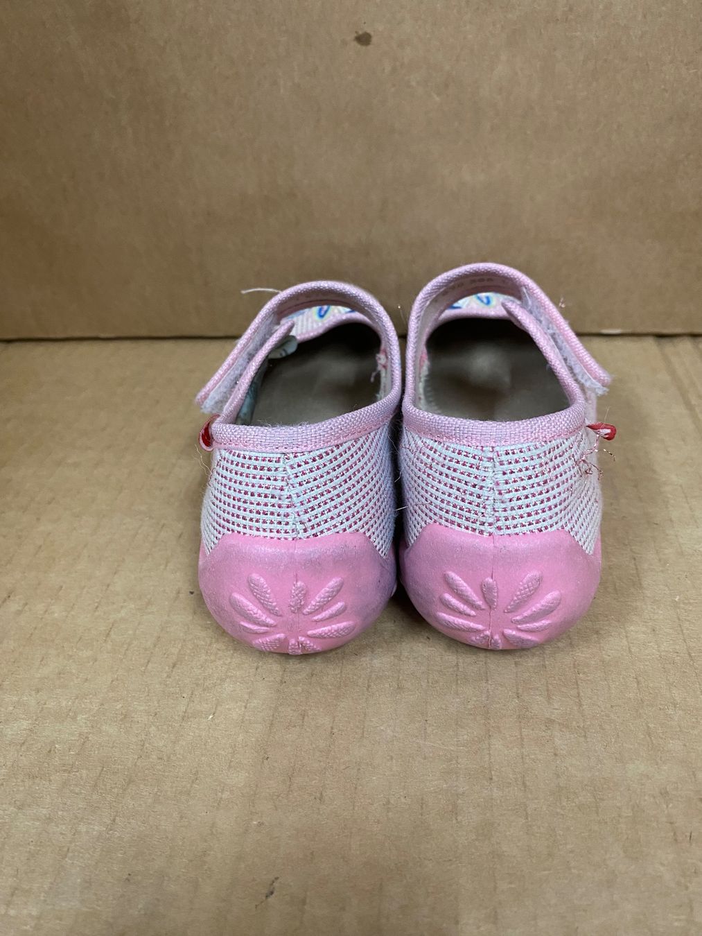 Elefanten Schuhe für Mädchen: Kinderfinken Grösse 28 Einhorn – Gebraucht aus Eschlikon TG von RamonaSt 3