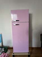 Kühlschrank mit TK-Fach pink