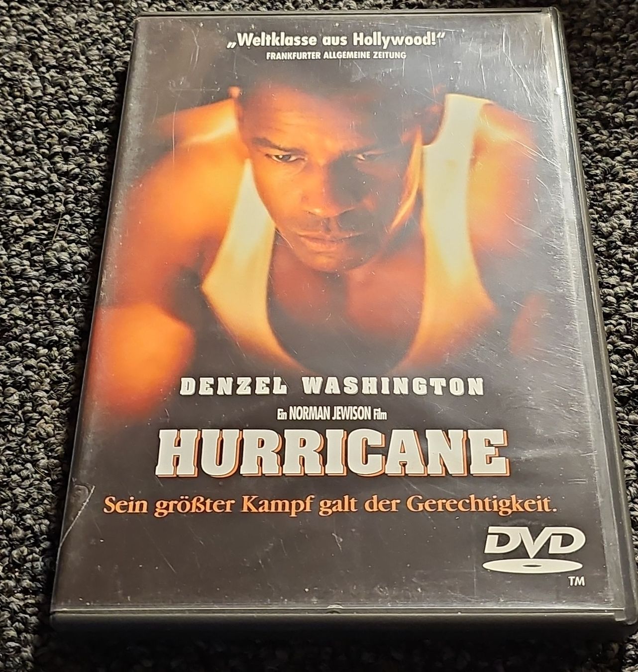 Tutti i DVDs: DVD: Hurricane (19562) – Usato da Ruswil venduto da jan_bxl5