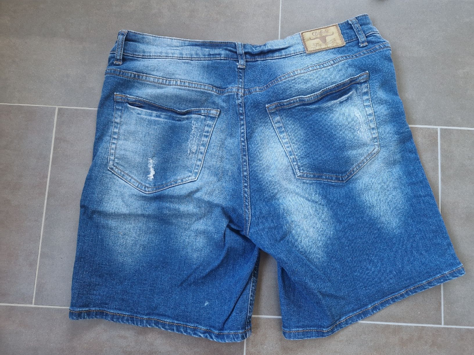 Jeans: Buffalo Jeans Shorts 40 – Usato da Lichtensteig venduto da Cocabana_16 1