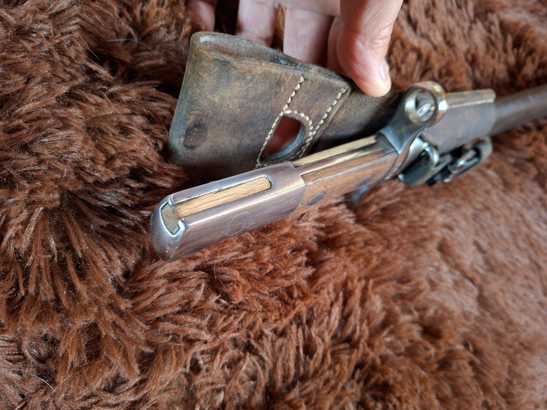 Schweizer Armee Armi bianche: Säbelbajonett M1914 mit Lederscheide und Holznut – Usato da Neuenkirch venduto da STMK21 6