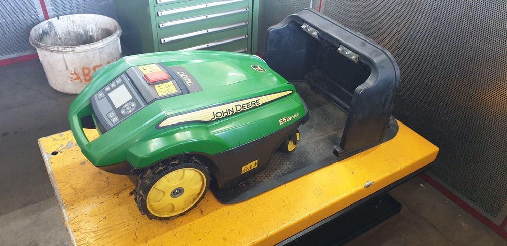 Rasenroboter John Deere Tango E5 Kaufen auf Ricardo