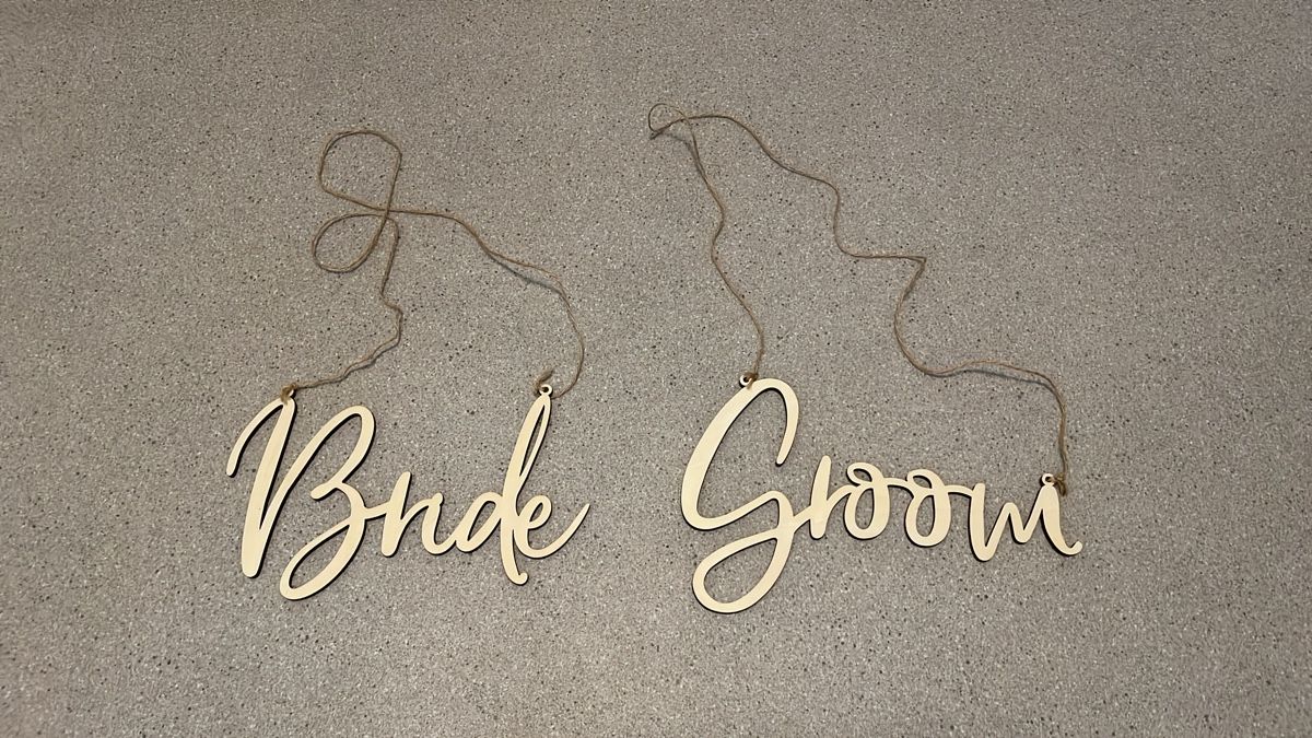 Tutte le decorazioni: "Bride" & "Groom" Holzschilder - Perfekt für Hochzeit! – Usato da Zürich venduto da Bora_0506
