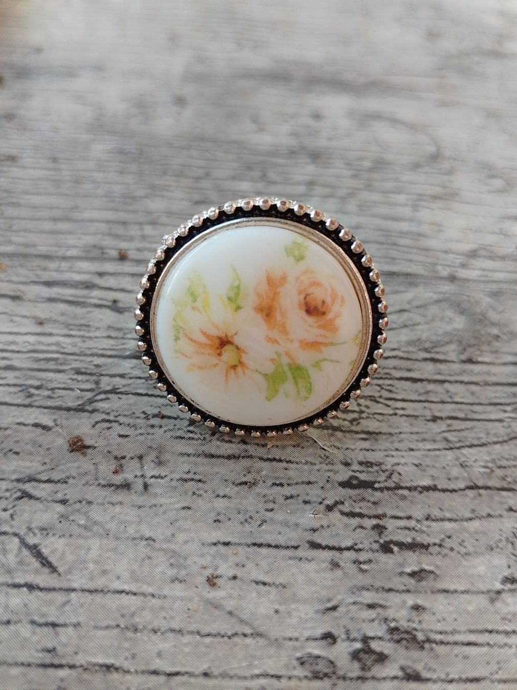 Anelli: Bague style Shabby Chic – Usato da Gumefens venduto da izalala